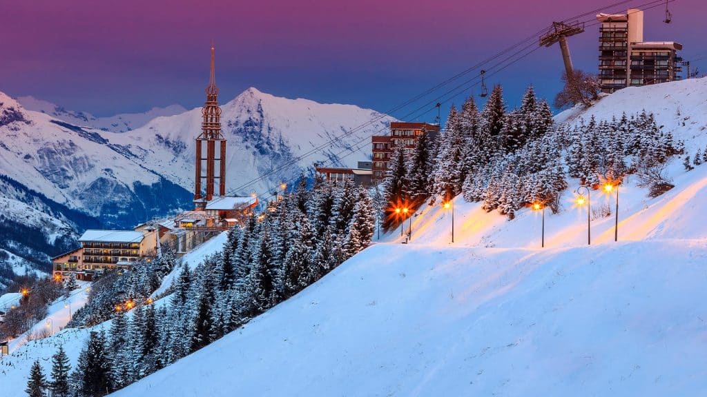 location vacances azureva les menuires hiver station nuit