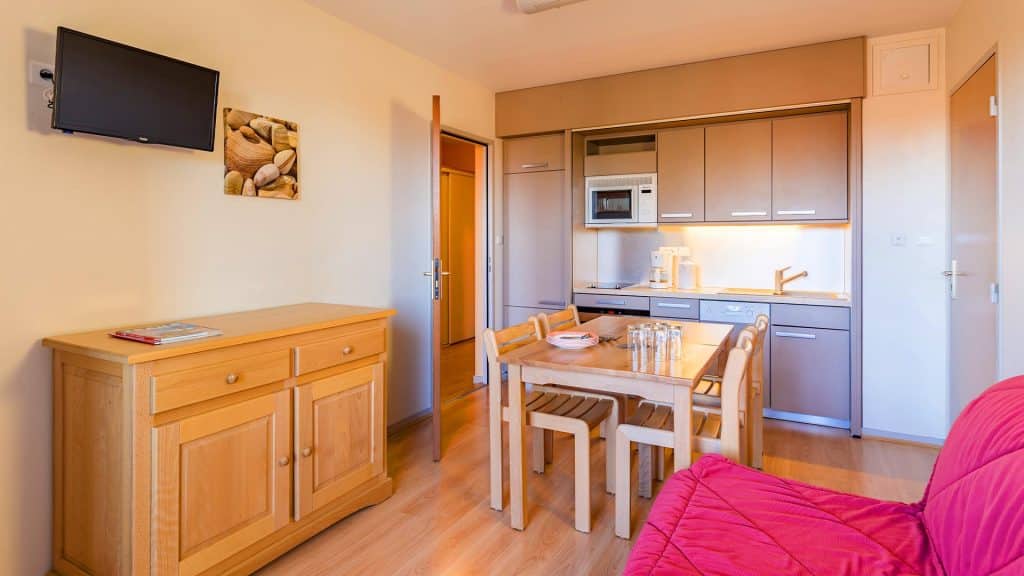 votre logement a la location de vacances azureva metabief dans le jura 