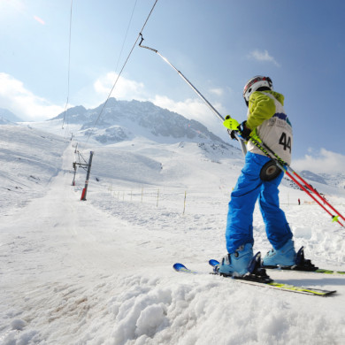 le village vacances a la neige dans les pyrenees a la mongie 