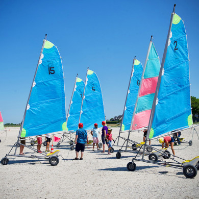 vos vacances sport activites nautiques a hauteville sur mer 