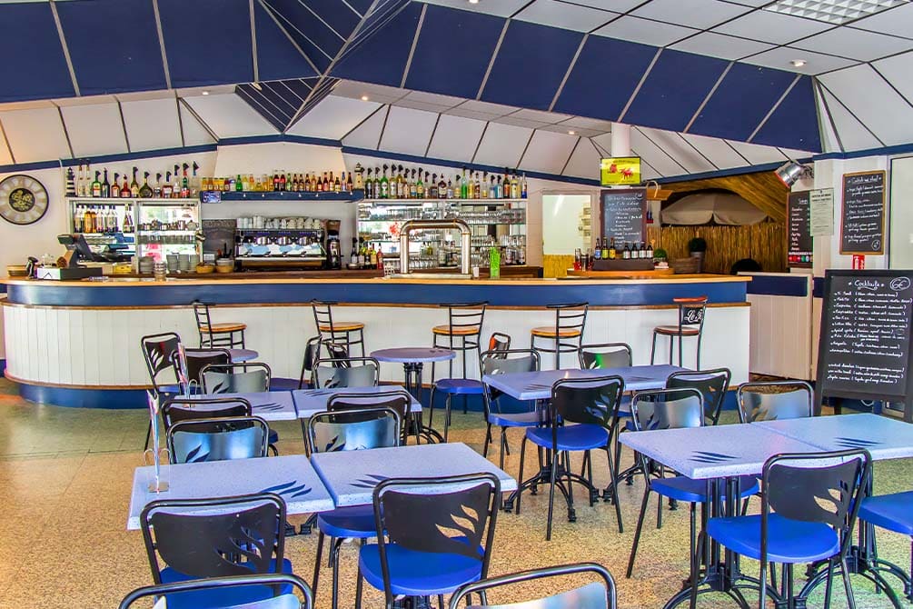 le bar au camping azureva a l'ile d'oleron 