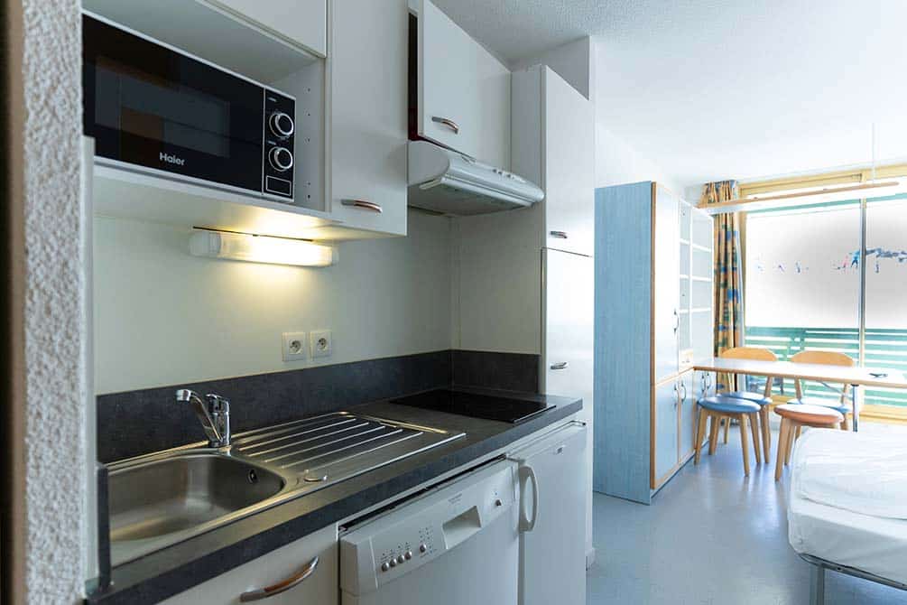 residence tout equipee de la location de vacances azureva a piau engaly 
