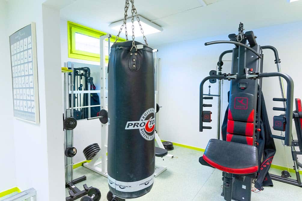 la salle de fitness de la location de vacances azureva a metabief dans le jura 