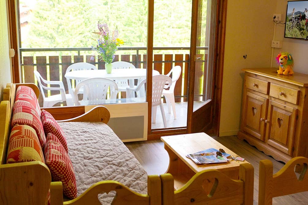 votre logement a la montagne avec la location de vacances azureva a la clusaz les aravis 