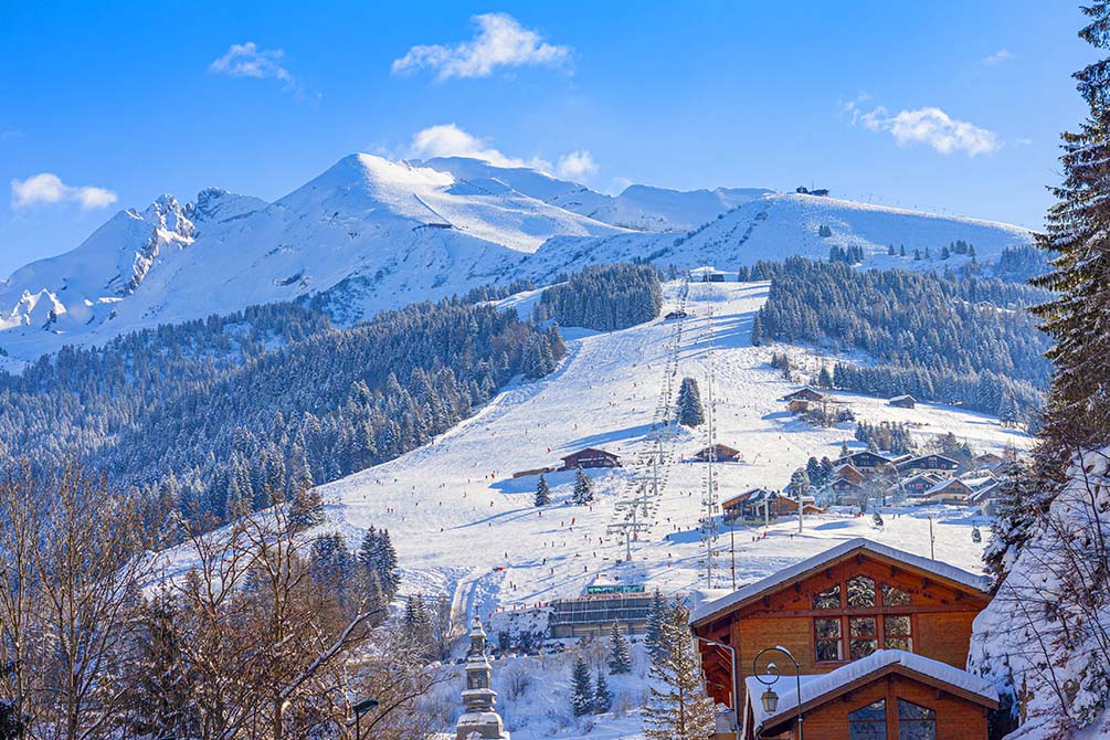 pistes de ski avec la location de vacances azureva a la clusaz les aravis 
