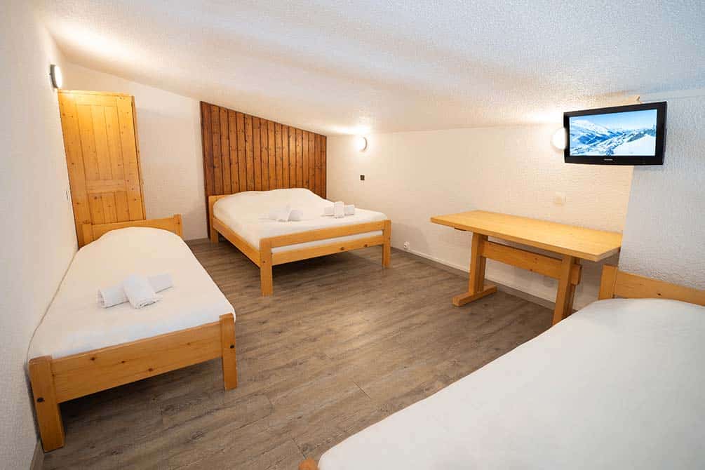 votre chambre famille dans la residence de vacances aux menuires 