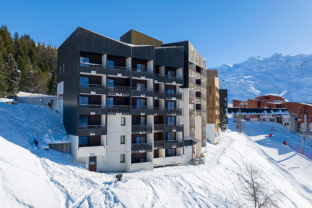 la residence de vacances azureva aux menuires en hiver 