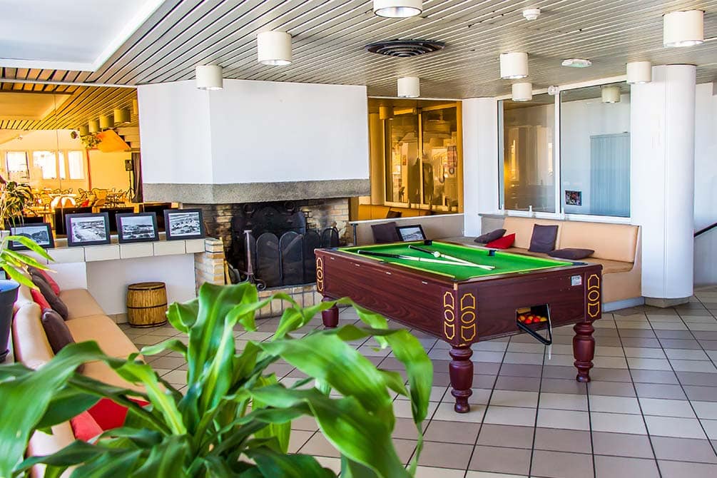 detente avec le billard du village vacances azureva anglet 