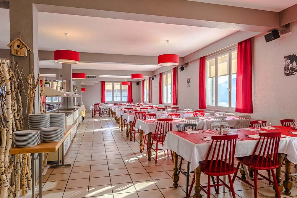 le restaurant montagne du village vacances azureva bussang  
