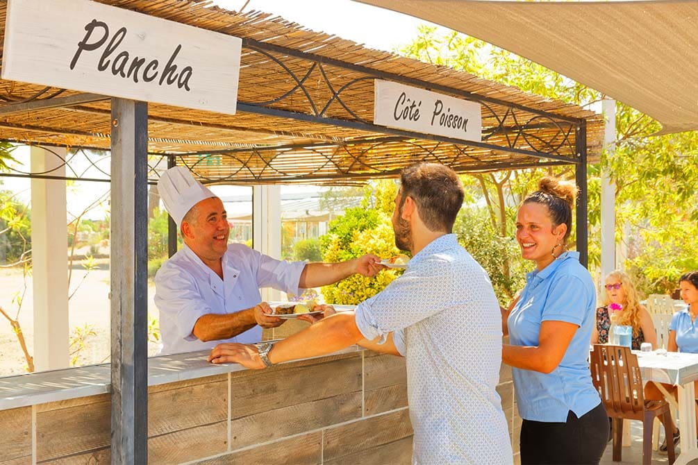 plancha tapas village vacances azureva cap d'agde  