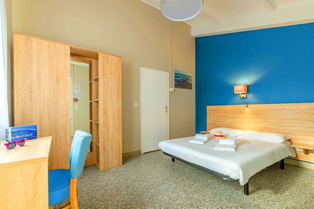 chambre double au village vacances azureva a l'ile d'oleron 