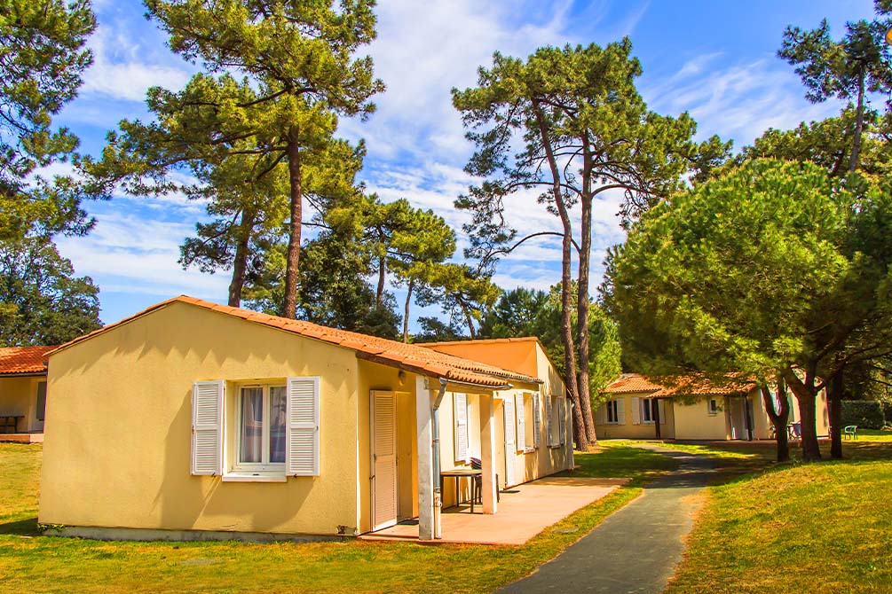 logements du village vacances azureva a l'ile d'oleron 