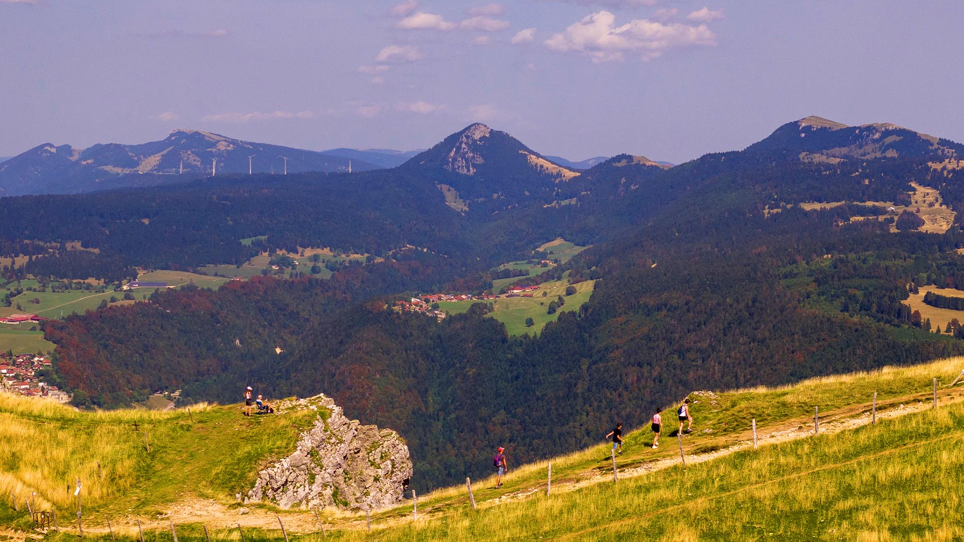 trek en montagne au village vacances azureva metabief dans le jura 