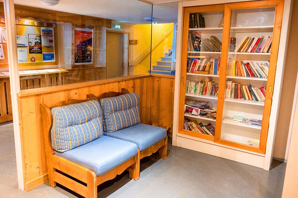 la bibliotheque du village vacances azureva de la clusaz les confins 