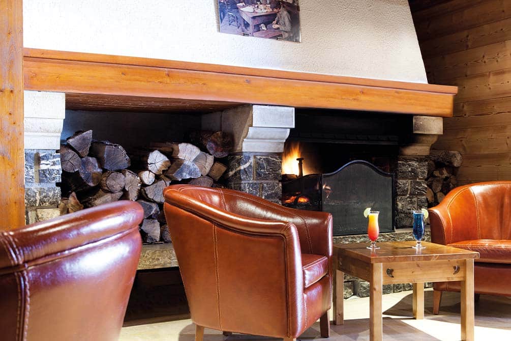 le salon détente du village vacances azureva de la clusaz les confins