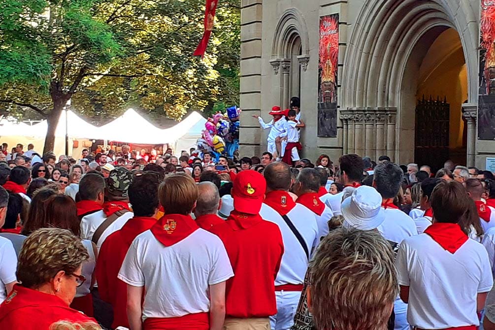 la fete basque avec le village vacances azureva hendaye au pays basque 