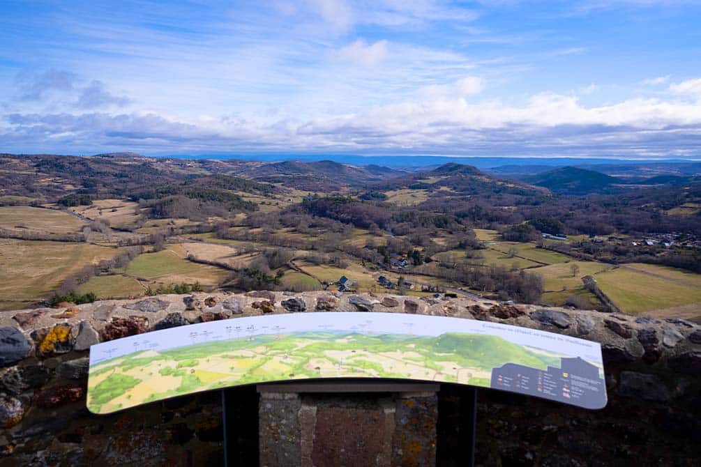 votre randonnee avec le village vacances azureva murol au puy de dome 