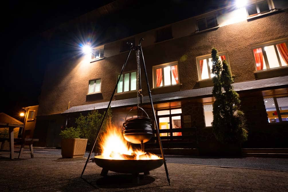 votre soiree au village vacances azureva murol au puy de dome 