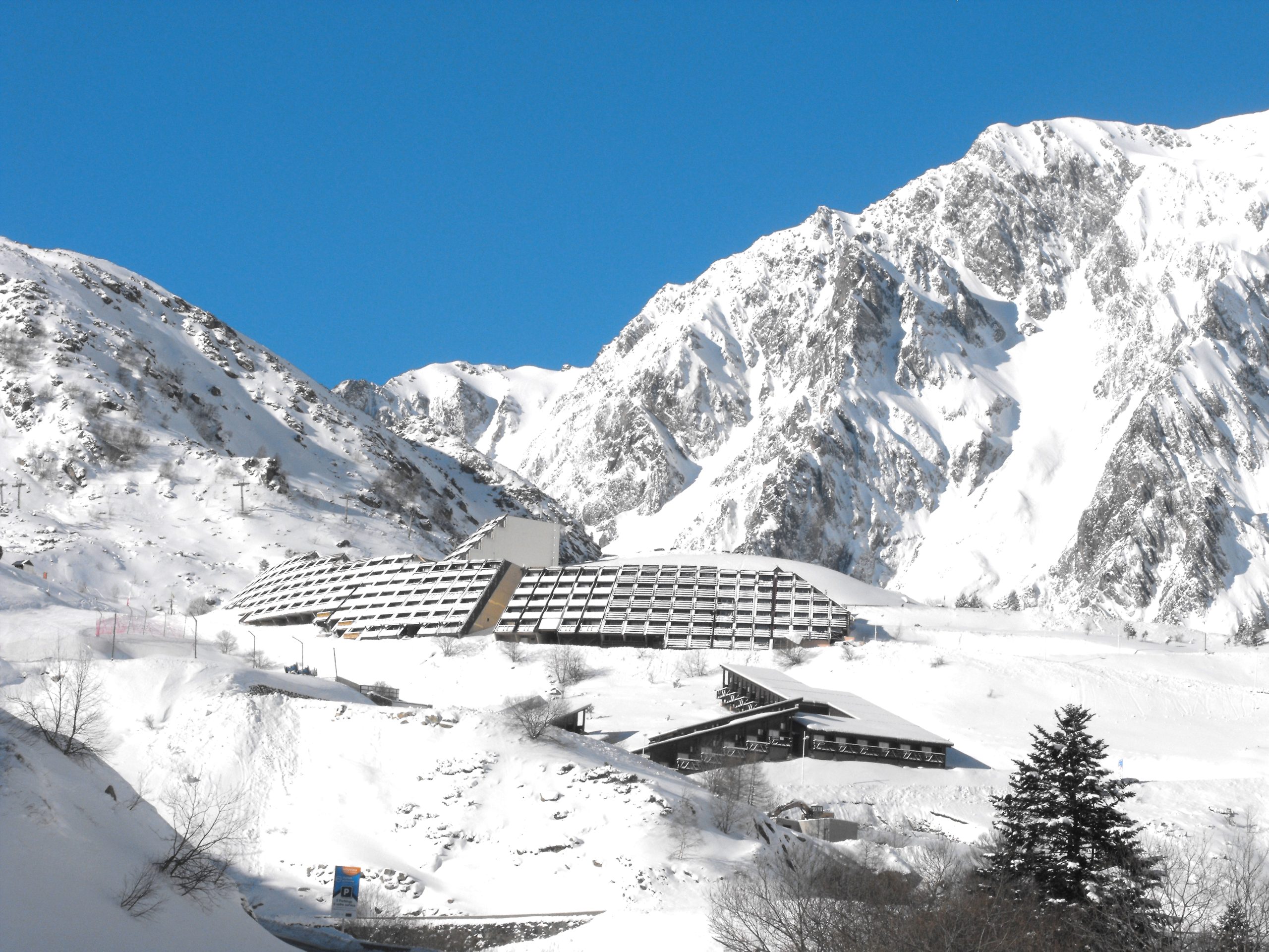 la location de vacances ski azureva a piau engaly l'hiver 