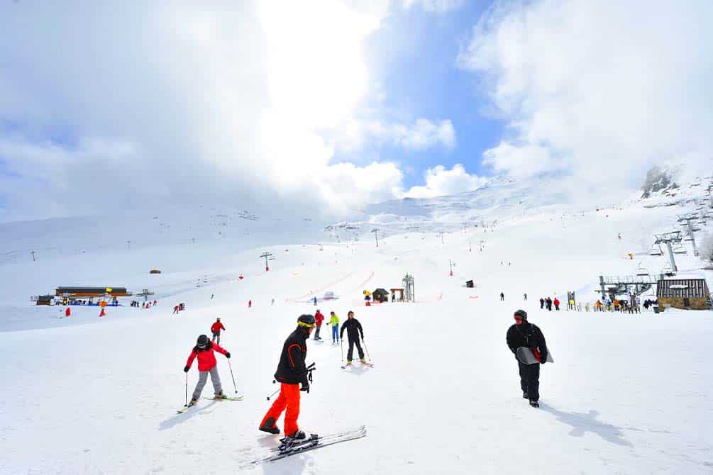 votre location de vacances azureva piau engaly au ski dans les pyrenees 