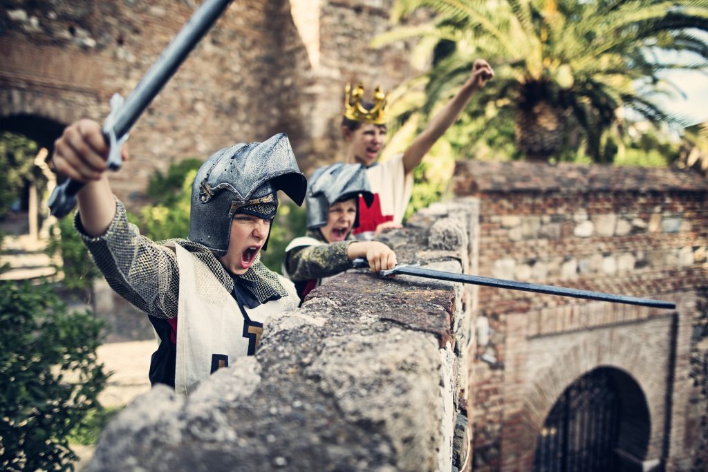 enfants qui défendent le club enfant